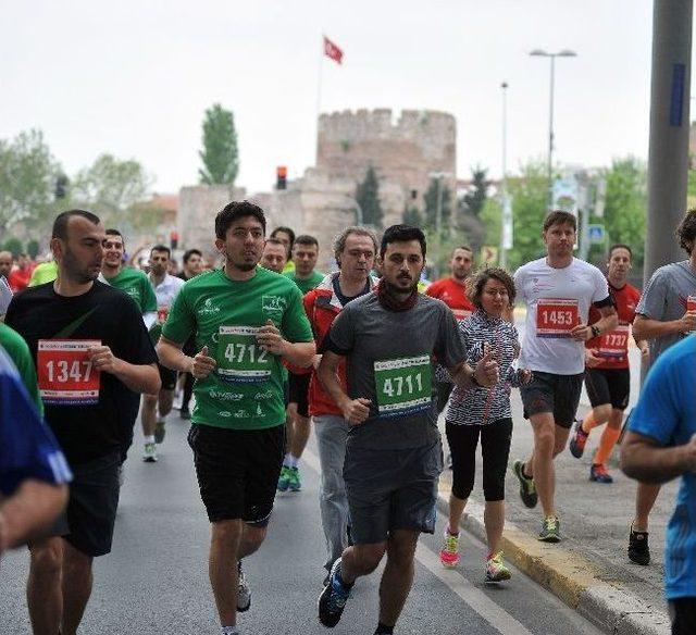 Vodafone İstanbul Yarı Maratonu Tamamlandı