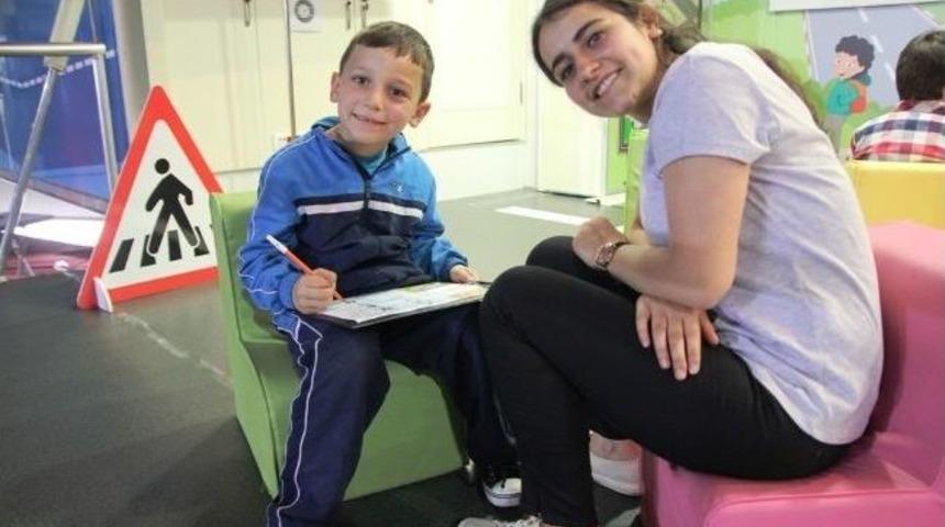 Hem Eğlendiren Hem Eğiten Fuar