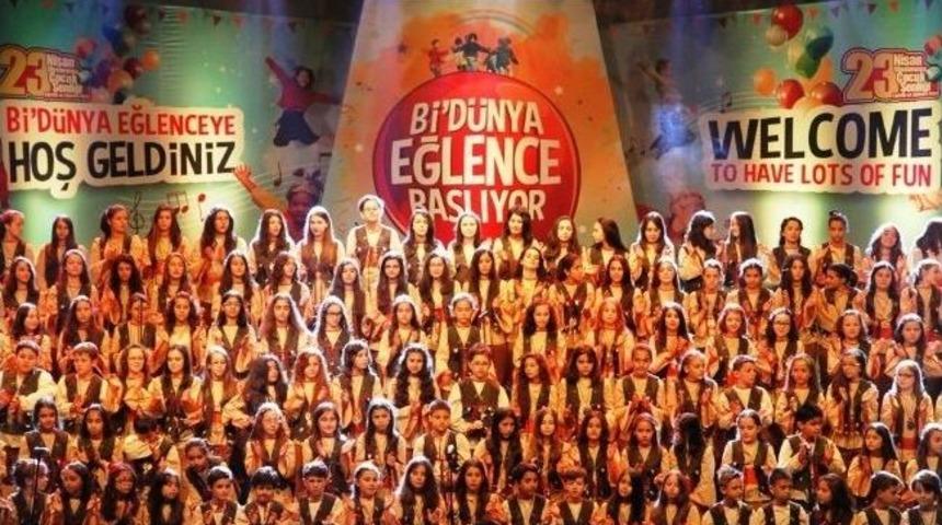Barış Man&ccedil;o &Ccedil;ocuk Korosu B&uuml;y&uuml;k Beğeni Topladı