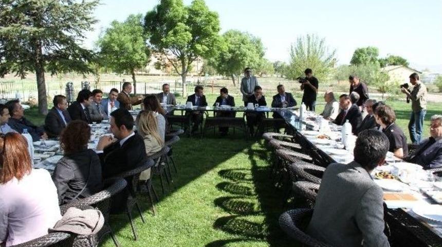 Fırat Havzasındaki Turizm Potansiyelini Artırma Toplantısı Yapıldı