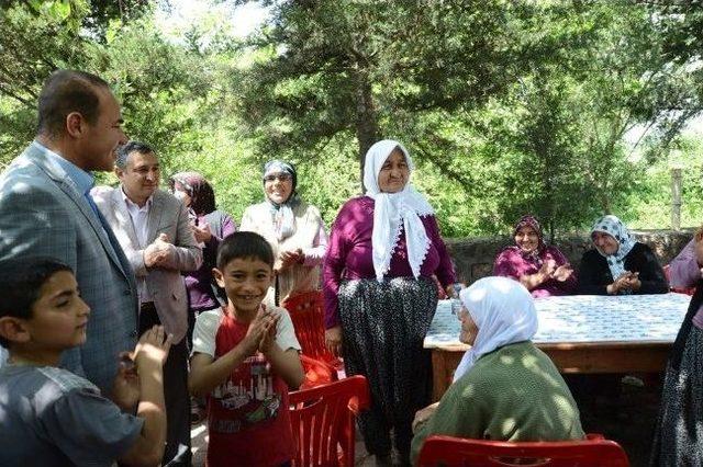 Hüseyin Sözlü Kozan’ın Köylerinde