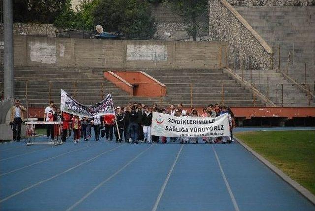 Zonguldak’ta “sevdiklerimizle Sağlığa Yürüyoruz” Etkinliği