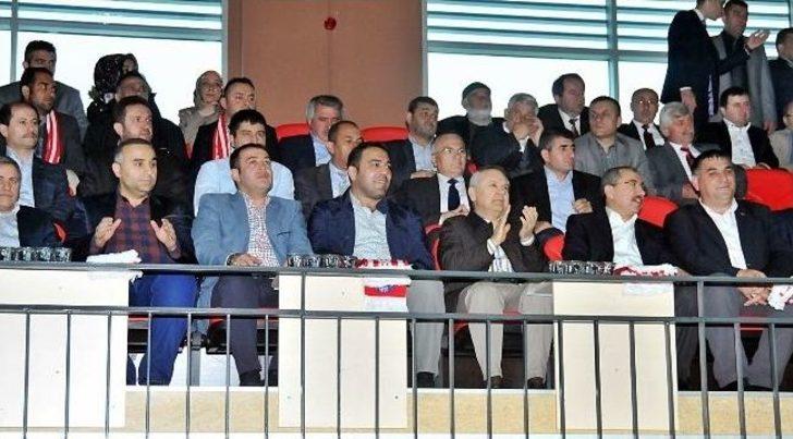 Deplasmanlı Güreş Liglerinde Mücadeleler Sona Erdi G2