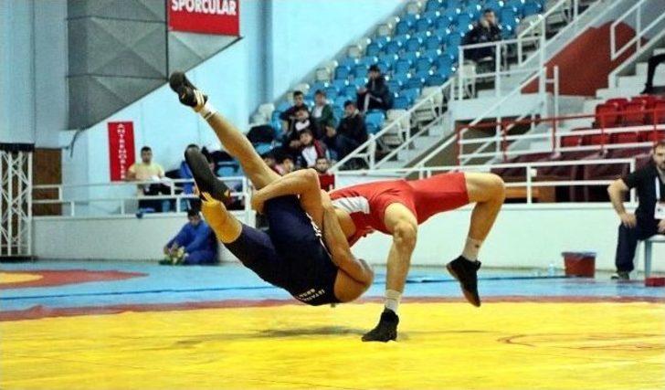 Deplasmanlı Güreş Liglerinde Mücadeleler Sona Erdi G4