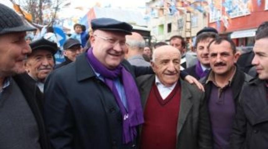 Ak Parti&rsquo;li Şener: &ldquo;&uuml;reticilerin Kredilerinin Ertelenmesine Y&ouml;nelik &Ccedil;alışma Başlatıldı&rdquo;