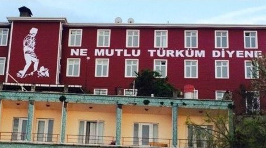 H&uuml;k&uuml;met Konağı&rsquo;na Atat&uuml;rk Silueti Ve S&ouml;zleri Eklendi
