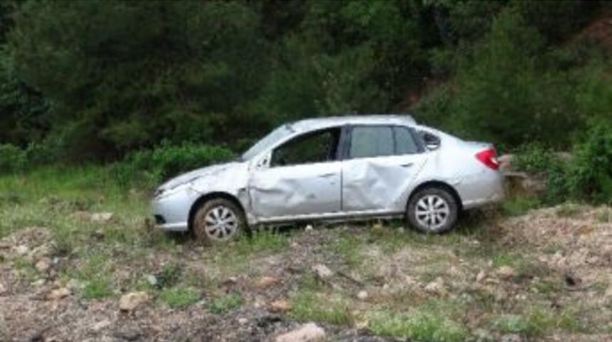 Bilecik'te Trafik Kazası: 3 Yaralı