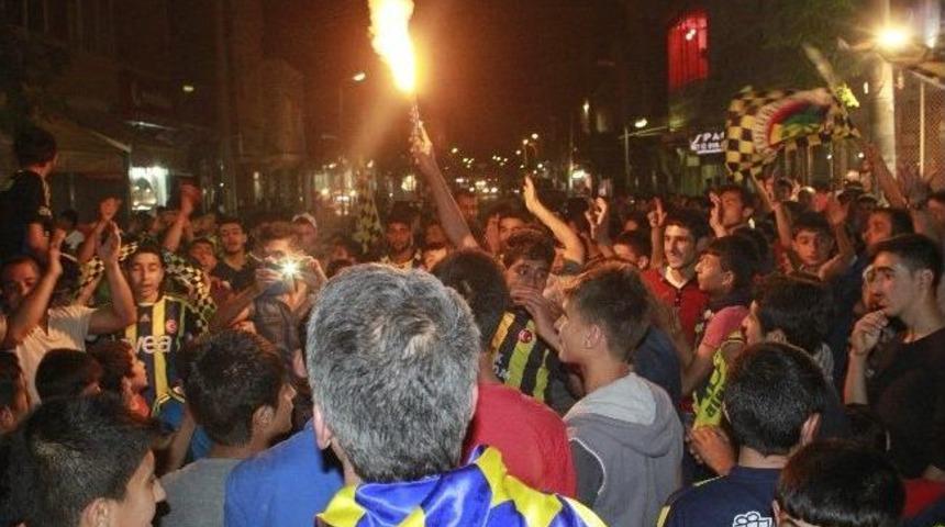 Ceylanpınar&rsquo;da Da Fenerbah&ccedil;e'nin Şampiyonluğu Kutlandı