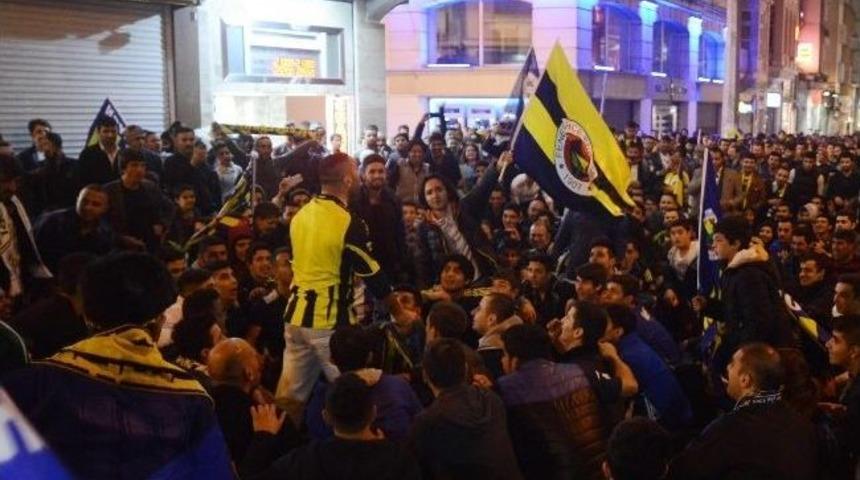Taksim&rsquo;de Şampiyonluk Coşkusu