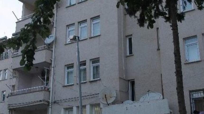 Webcamda Kız Arkadaşıyla Tartışıp İntihar Etti