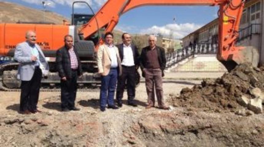 Milletvekili &Ouml;zbek: &ldquo;bayburt, En Fazla Yatırım Aldığı D&ouml;nemi Yaşıyor&rdquo;