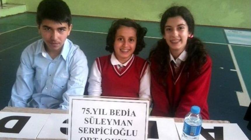 &Ccedil;orlu'da K&uuml;&ccedil;&uuml;k Kızlar Voleybol Takımı Adını T&uuml;rkiye Şampiyonasına Yazdırdı