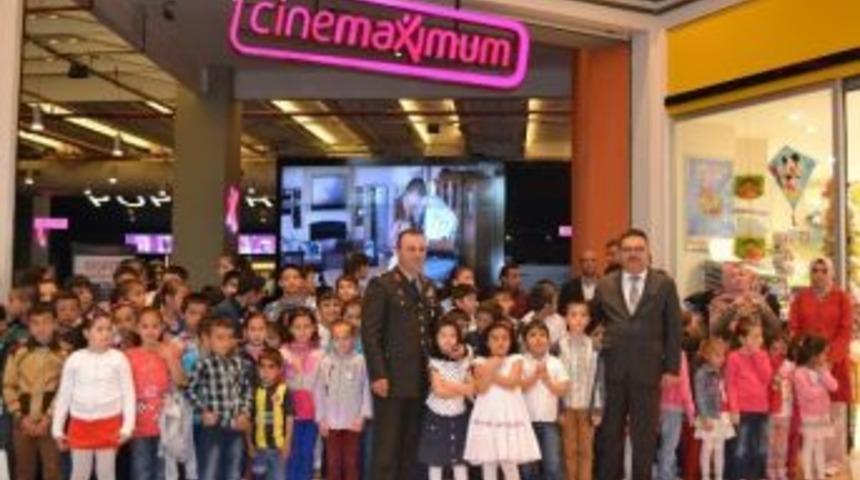 Jandarmanın Kuruluş Yıld&ouml;n&uuml;m&uuml; Piazza&rsquo;da Kutlandı