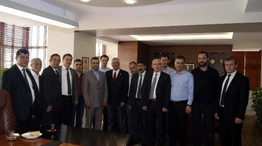 Koçarlı Heyeti Çam Fıstığı Festivali İçin Ayto’yu Ziyaret Etti