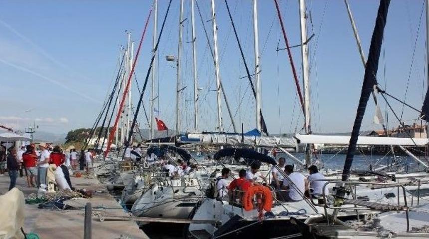 Urla 5&rsquo;nci Jimmy Key Yelken Yarışları Heyecanlı Ge&ccedil;ti