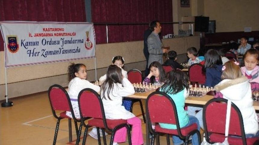 Jandarma’nın 175. Yılı İçin Satranç Turnuvası Yapıldı
