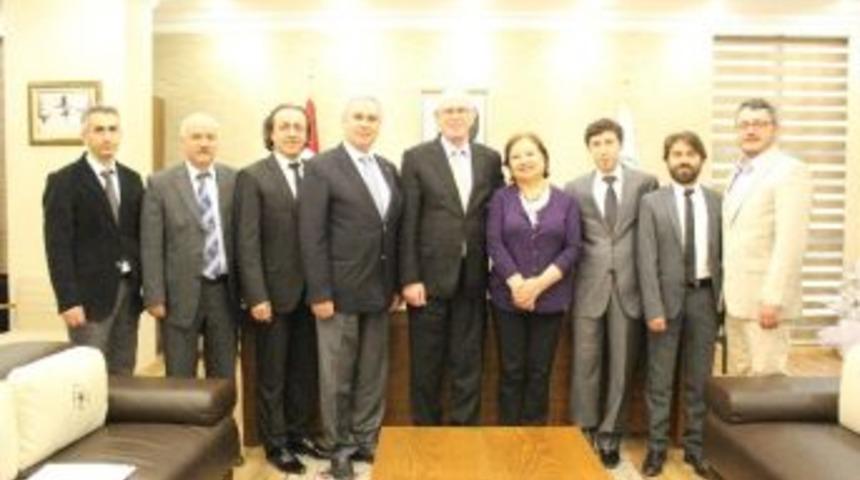 İmo Y&ouml;netiminden Odunpazarı Belediye Başkanı Kazım Kurt'a Ziyaret