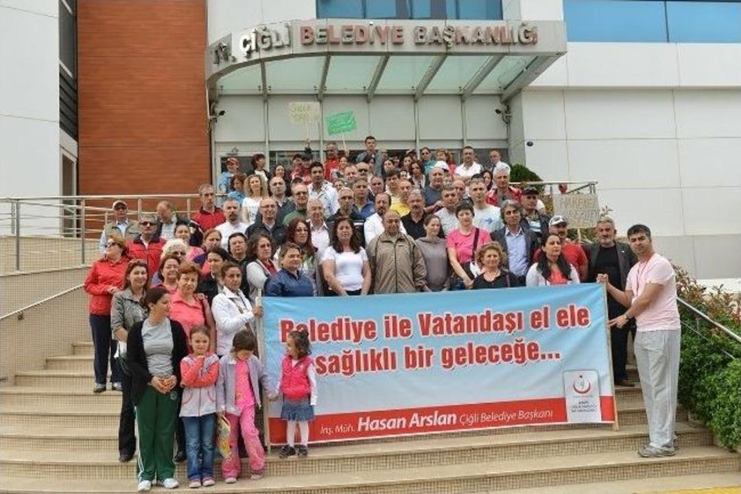 &Ccedil;iğli Başkanıyla Birlikte Sağlık İ&ccedil;in Y&uuml;r&uuml;d&uuml;