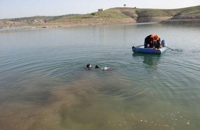 Batman’da Bir Genç Serinlemek İçin Girdiği Suda Boğuldu