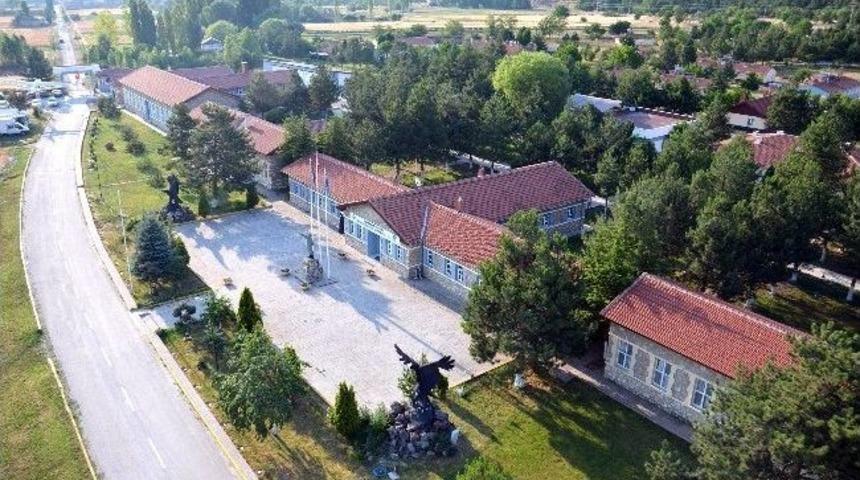 İn&ouml;n&uuml;'nde B&uuml;y&uuml;k Keşif