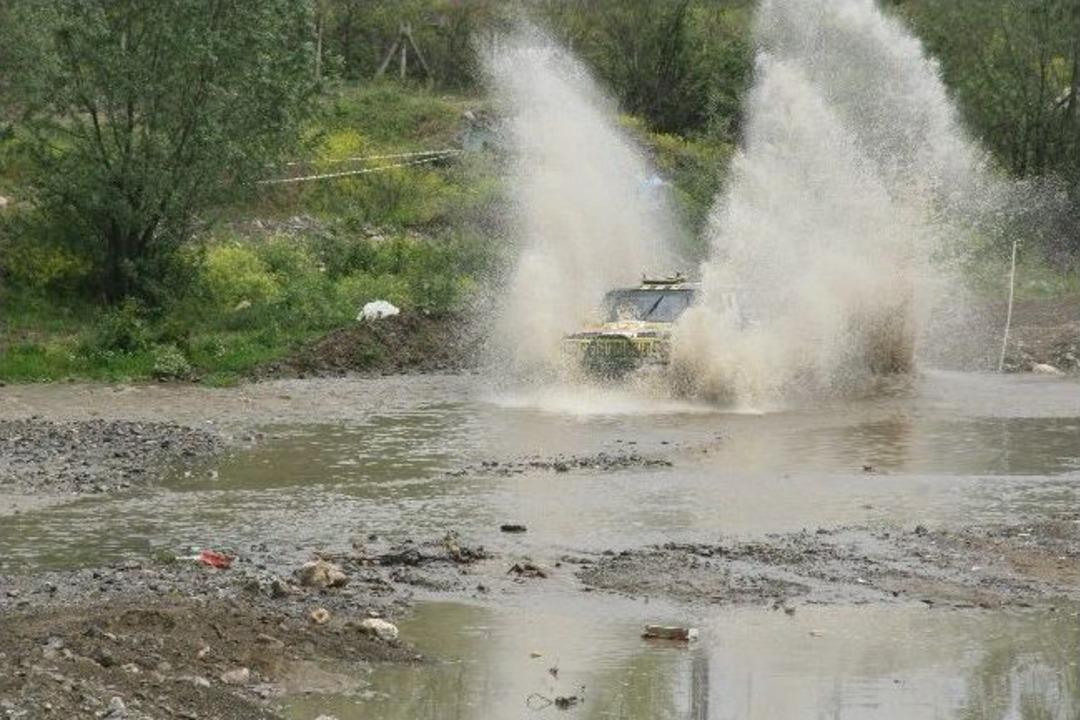 Off-road&rsquo;da Kıyasıya M&uuml;cadele