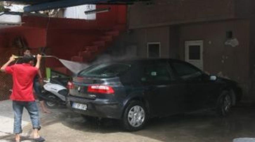 Kilis'te Yaz Geldi Yıkamacıların İşi A&ccedil;ıldı