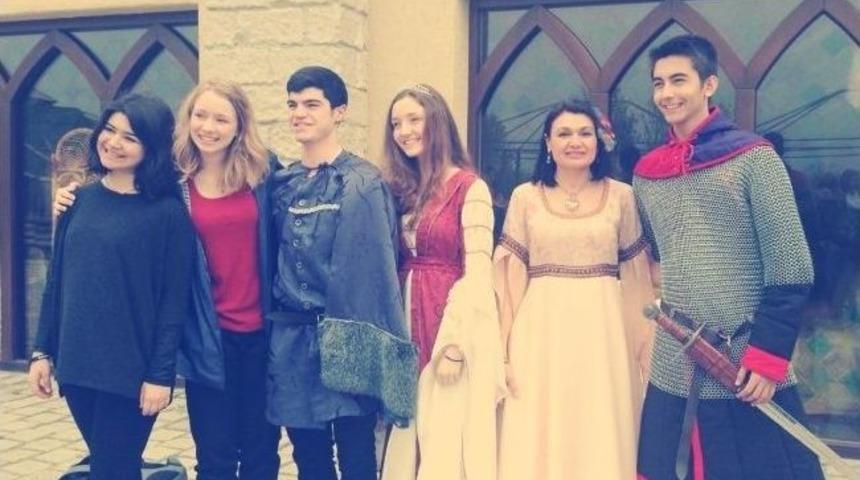 Adana Abbas-sıdıka &Ccedil;alık Anadolu Lisesi Macaristan&rsquo;da