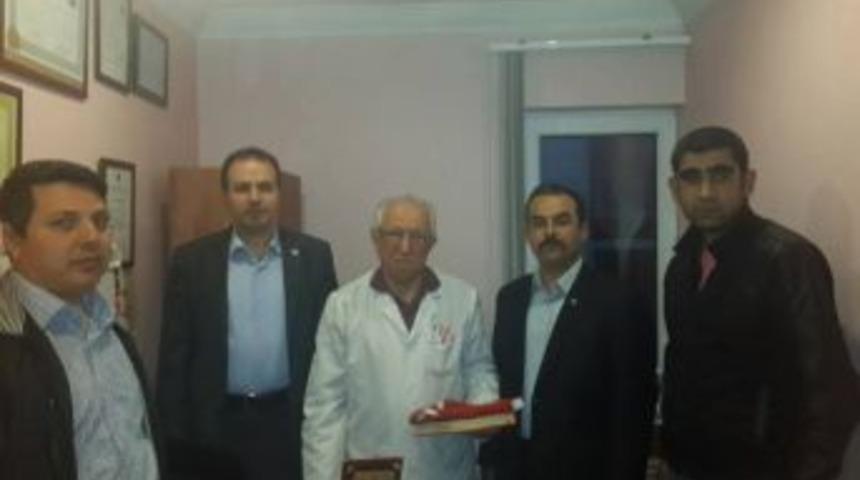 Eskişehir &Uuml;lk&uuml;c&uuml; İş&ccedil;iler Derneği'nden Teşekk&uuml;r Ziyareti