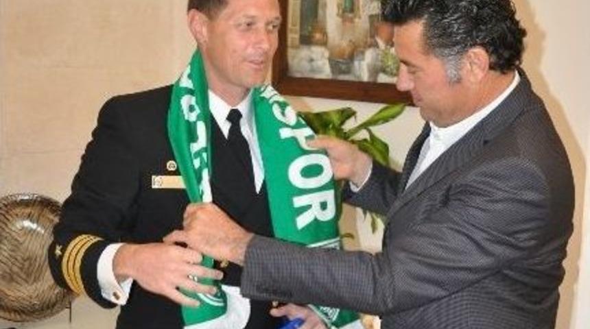 Abd Komutan&rsquo;dan Bodrum Belediye Başkanını Ziyaret Etti