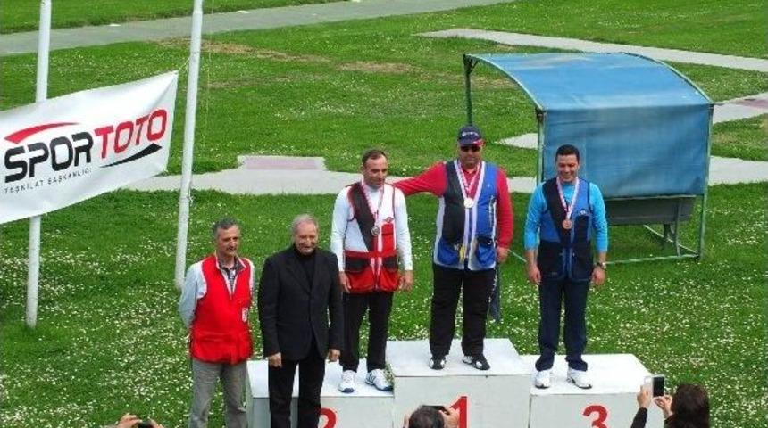 Servet Sivrikaya Trap&rsquo;ta T&uuml;rkiye Birincisi Oldu