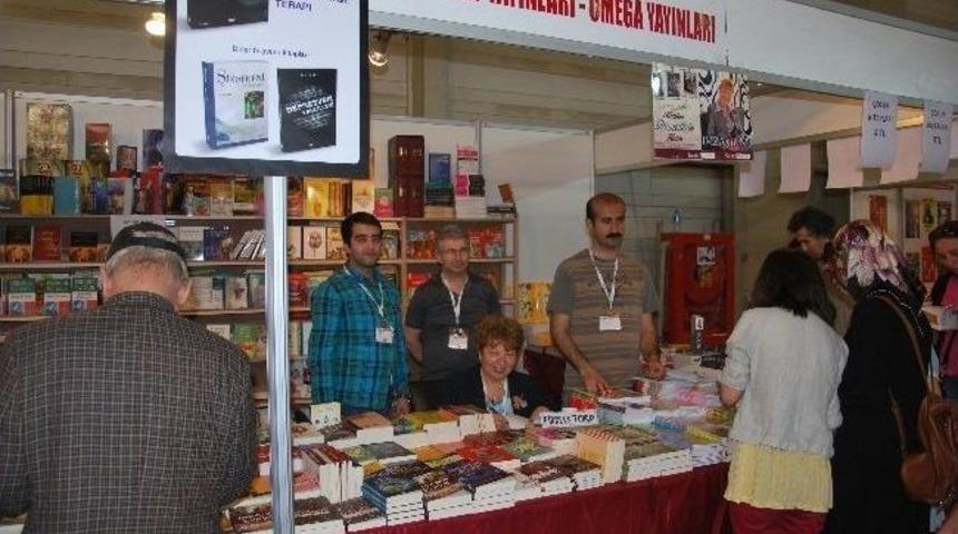 "kalbim Rumeli'de Kaldı" Fuarın G&ouml;zdesiydi