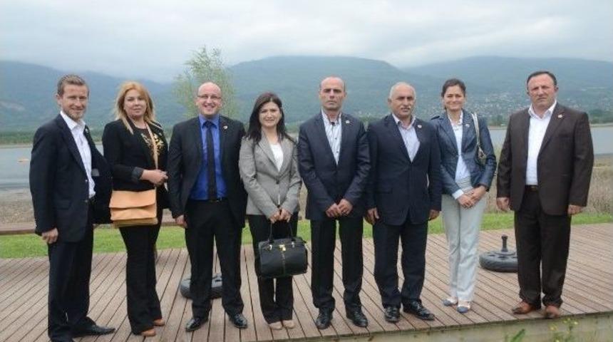 Başkan &Uuml;z&uuml;lmez Belediye Meclis &Uuml;yeleriyle Bir Araya Geldi