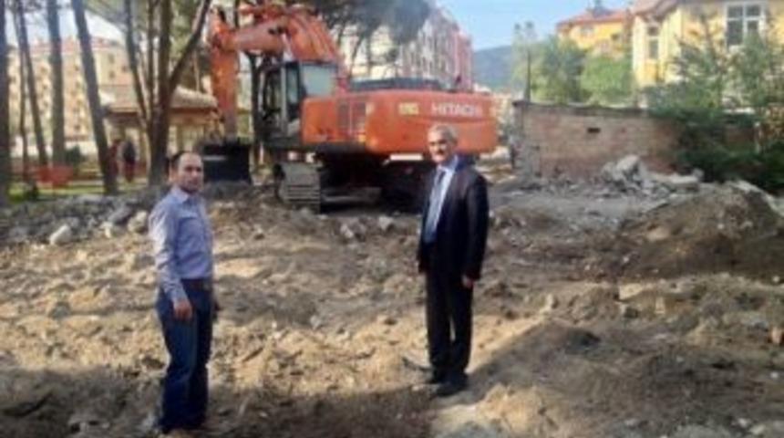 Osmancık'ta Asfalt ve Yol Genişletme &Ccedil;alışmaları