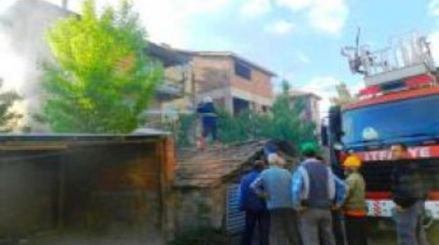 Osmancık'ta Korkutan Yangın