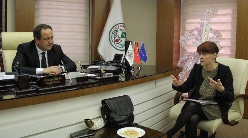 Giresun Belediyesi Unicef İle &ldquo;&ccedil;ocuk Dostu Şehir Projesi&rdquo; Protokol&uuml; İmzaladı