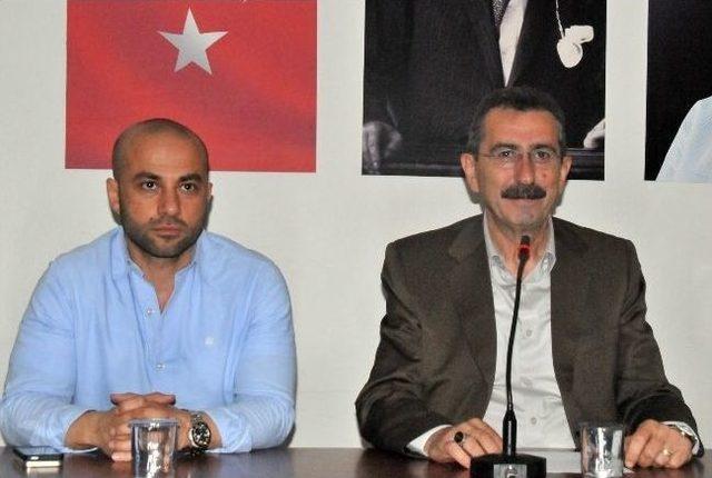 Ak Parti Yalova İl Yönetimi İstifa Etti