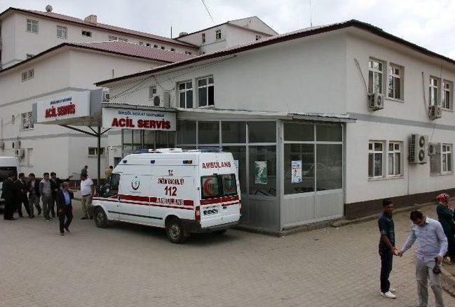 Bingöl’de Ambulans Kaza Yaptı: 6 Yaralı