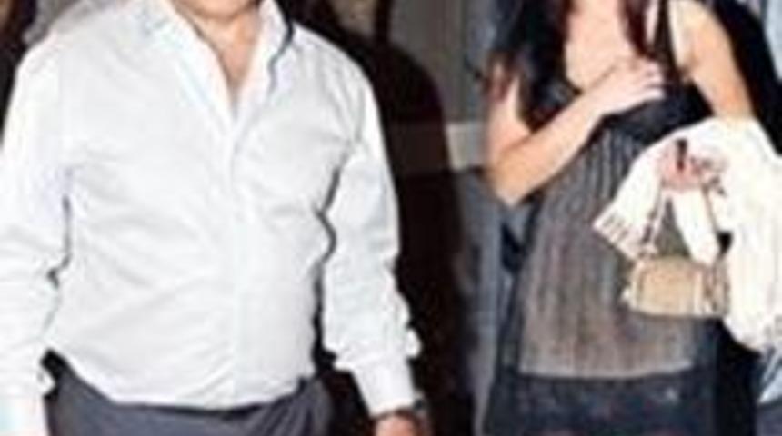 Boşanmayı kutladılar