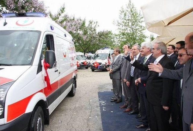 Bursa'ya 32 Yeni Ambulans