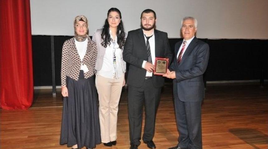 Bozbey, &ldquo;kamu Y&ouml;netimi G&uuml;nleri&rdquo;nde &Ouml;ğrencilerle Buluştu