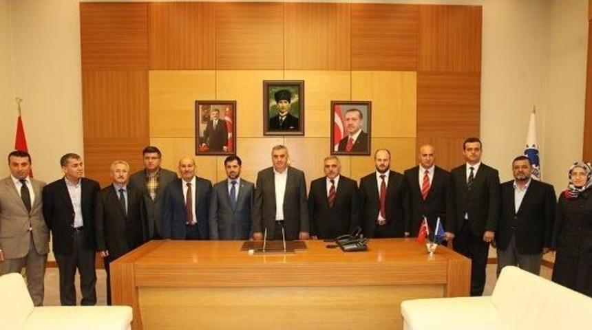 Başkan To&ccedil;oğlu: &ldquo;t&uuml;m İl&ccedil;eleriyle Gelişen Yeni Bir Sakarya İnşa Ediliyor&rdquo;