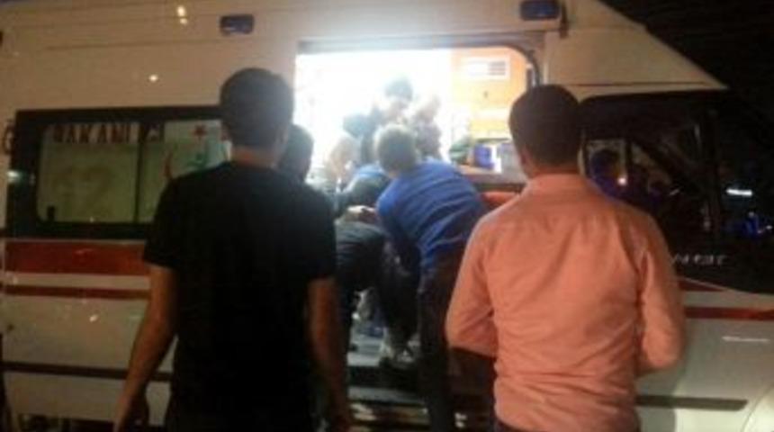 Diyarbakır&rsquo;da Trafik Kazası: 2 Yaralı