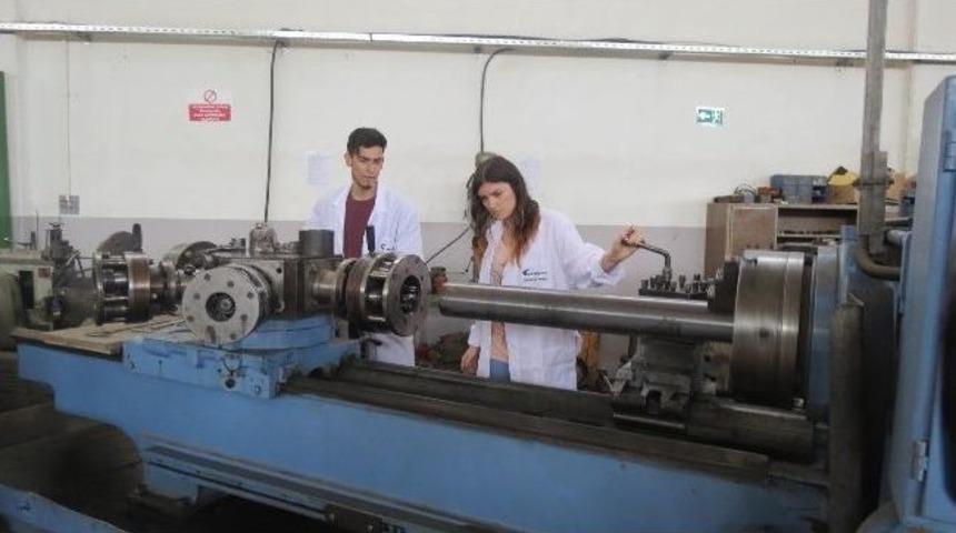 İki M&uuml;hendis Adayı Avustralya'dan Malatya'ya Staja Geldi