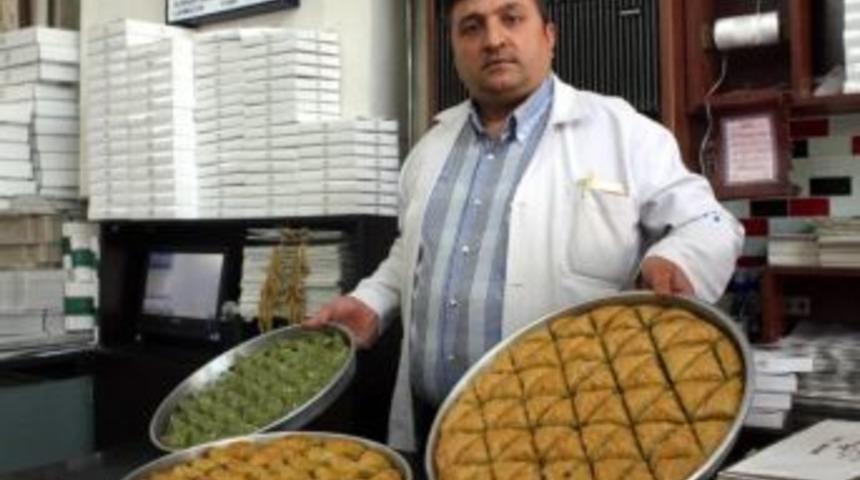 D&uuml;ğ&uuml;n Sezonun A&ccedil;ılmasıyla Baklavaya Olan İlgi Artı