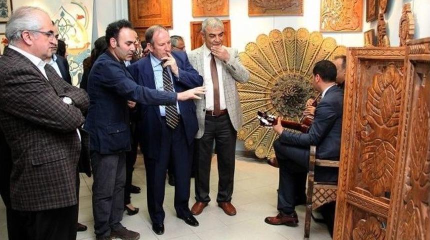 Smyo El Sanatları B&ouml;l&uuml;m&uuml; Tarafından Karma Sergi D&uuml;zenlendi