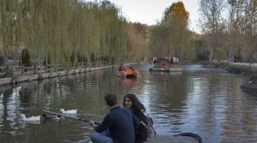 "bilecik T&uuml;m G&uuml;zelliğiyle Turist Bekliyor"