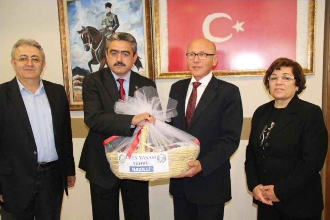 Kktc 2. Cumhurbaşkanı Talat, Nazilli&rsquo;de İncelemelerde Bulundu