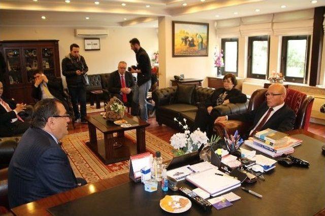 Kıbrıs Yazı Susuz Ge&ccedil;irecek 1