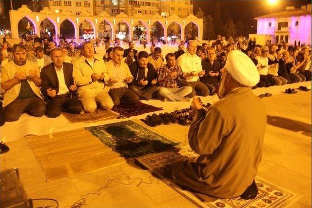 Şanlıurfa’da Mısır’daki İdam Cezalarına Tepki