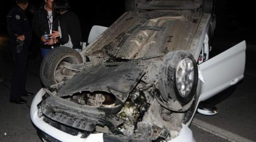 Antalya&rsquo;da Alkoll&uuml; Kadın S&uuml;r&uuml;c&uuml; Zor Anlar Yaşattı